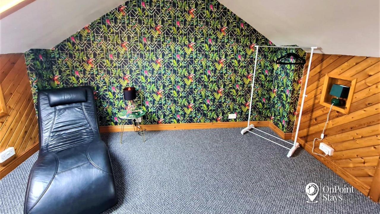 Lovely Spacious 5 Bedroom Home Near Chester City Centre Ngoại thất bức ảnh